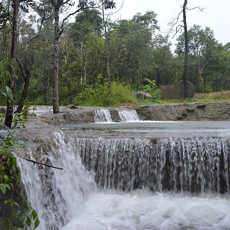 The Kaduhithlu Otel Sakleshpur Dış mekan fotoğraf