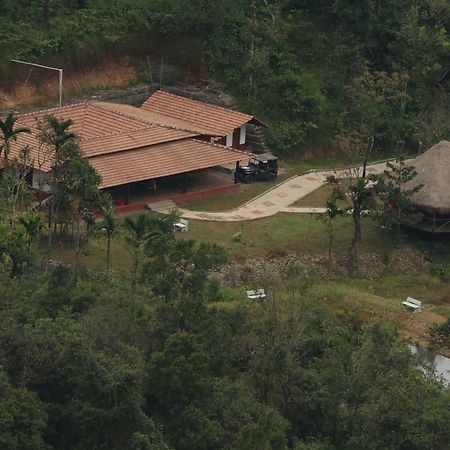 The Kaduhithlu Otel Sakleshpur Dış mekan fotoğraf